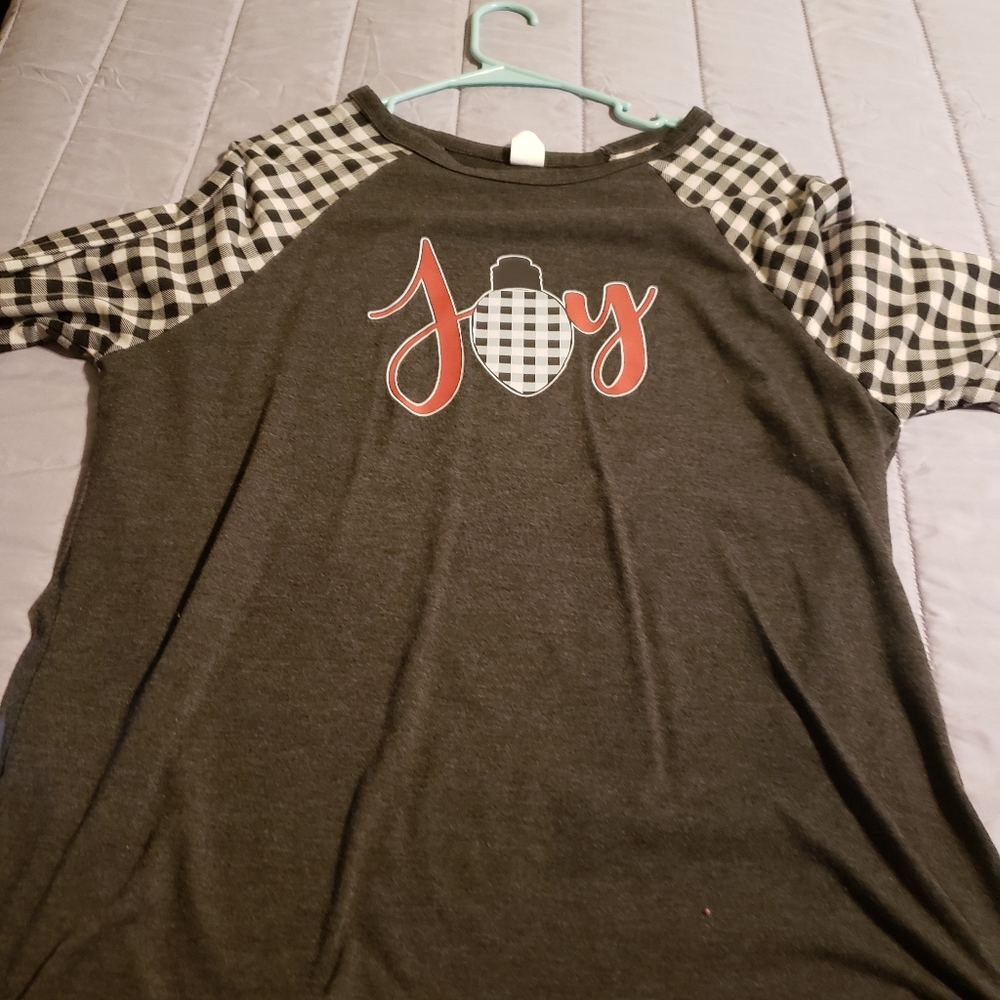 Boutique shirt